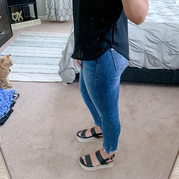 A&F BLACK TANK SIZE S - Picture 2 of 4